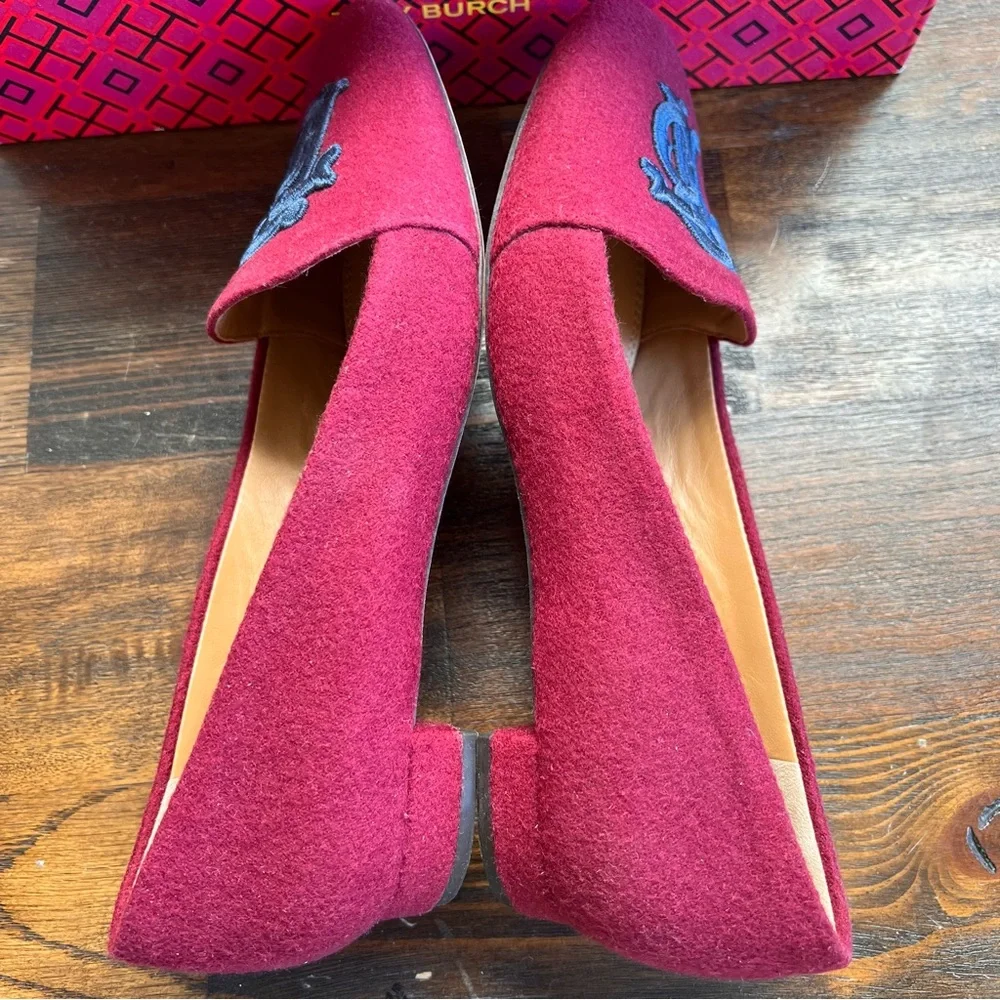 Tory Burch ANTONIA Monogram Logo Embroidered Burgundy Wool Loafers US7.5